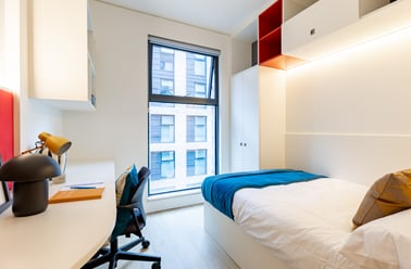 Classic En Suite, Spring Mews, Tinworth Street, Vauxhall, London - Image 3